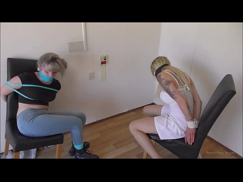 ❤️ Giyohvand / bog'langan va gagged / qayg'u ichida qiz ️❌ Sifatli jinsiy aloqa uz.sexygirlspics.ru